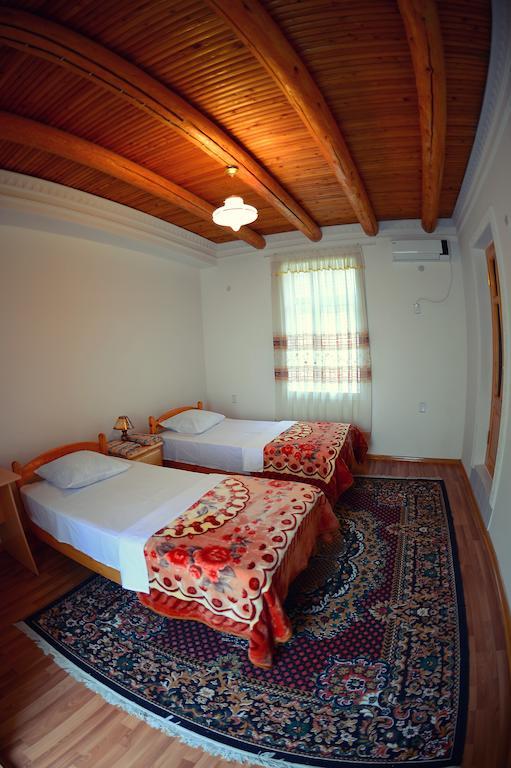 Samani Bukhara Bed & Breakfast Стая снимка